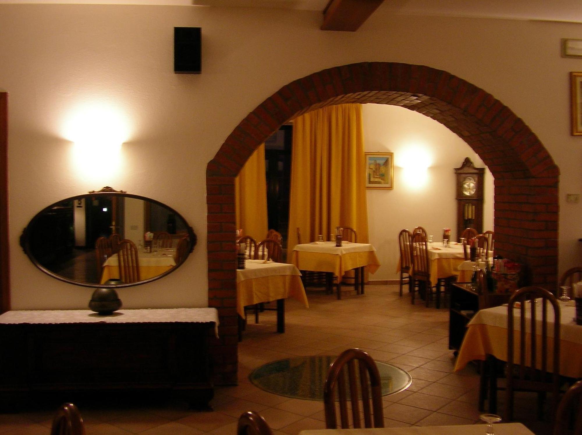 Hotel La Pergola Moniga del Garda Exteriér fotografie
